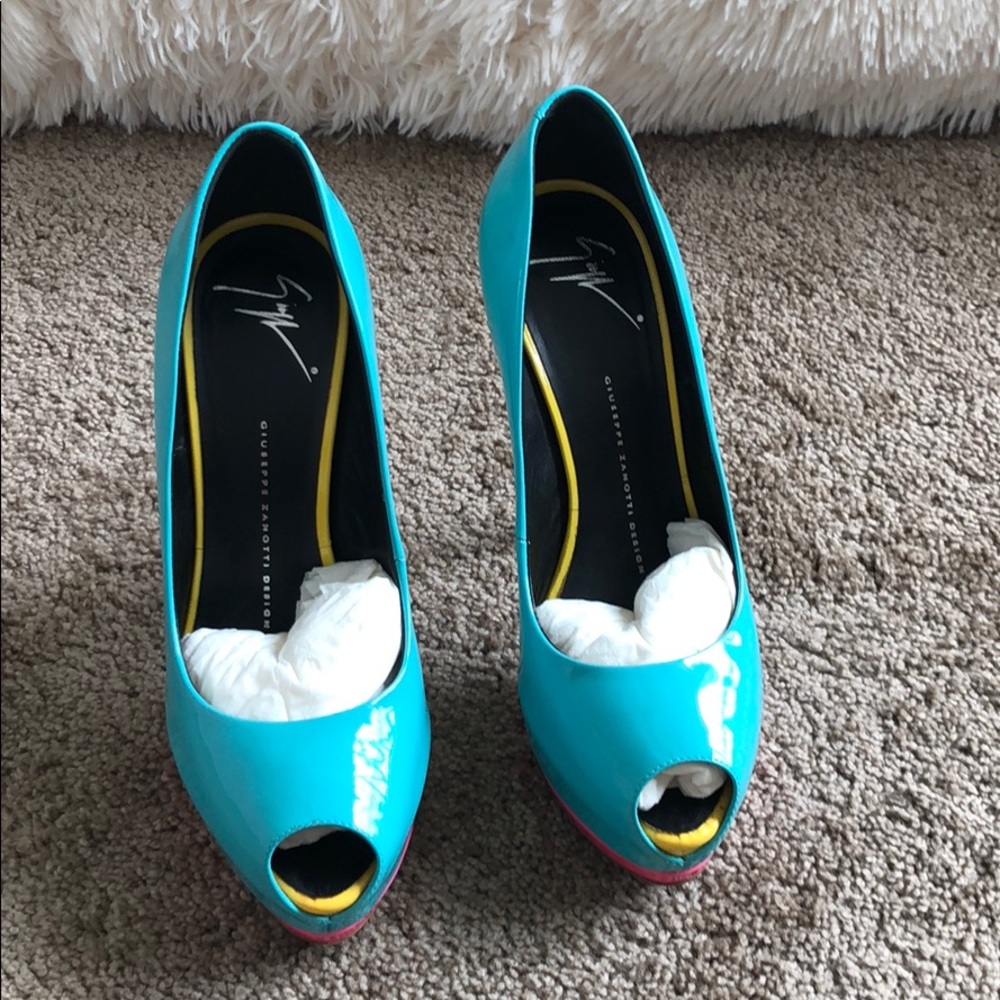 Giuseppe Zanotti heels!